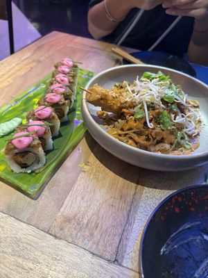 Sushi + pad Thai   at Desoriente - Poblenou in Barcelona