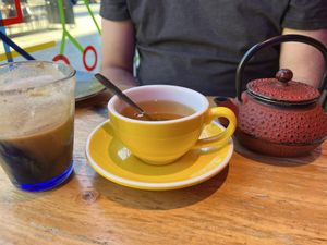 Baileys, jasmine tea  at Desoriente - Poblenou in Barcelona
