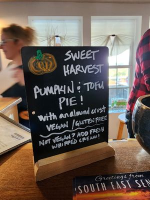  at Stonecat Cafe in Hector