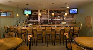 Harvest Lounge at Veraisons Restaurant at the Inn at Glenora Wine Cellars at The Veraisons Restaurant in Dundee