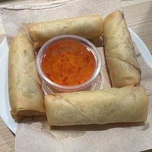Vegetarian Spring Rolls (actually vegan)  at Simply Tasty in Oslo