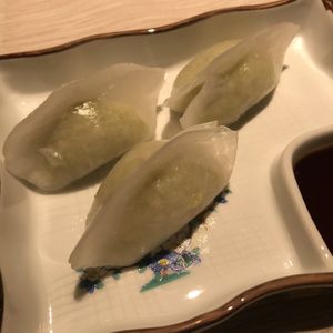 Ravioli cristallo ripieni di edamame e tartufo, consigliatissimi a chi piace il tartufo   at Xiang DimSum  in Padua