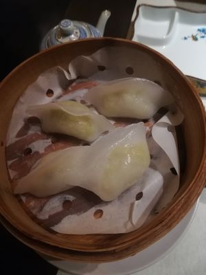 Ravioli cristallo edamame e tartufo at Xiang DimSum  in Padua