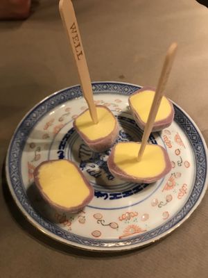 Ice cream mochi al mango 🥭 vegani   at Xiang DimSum  in Padua