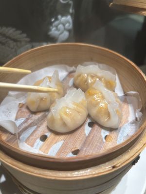 Ravioli con zucca e noci  at Xiang DimSum  in Padua