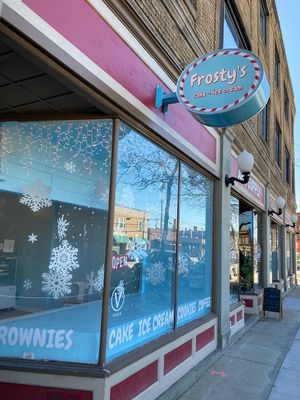 Exterior  at Frosty's Cake and Ice Cream in Lakewood