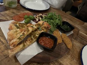 Mixed starters for 2  at Vegan Pizza Bar in The Hague