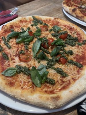 oh no pesto pizza  at Vegan Pizza Bar in The Hague