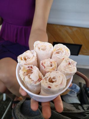 Ice rolls with peach, banana and gojie berries at IceRoll in Rhodes