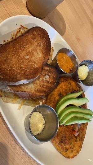 Plant based omelette (sriracha aoli is not vegan. Or cotija cheese but they have vegan cheese)  at WHOLEY GRANOLY in Bolingbrook
