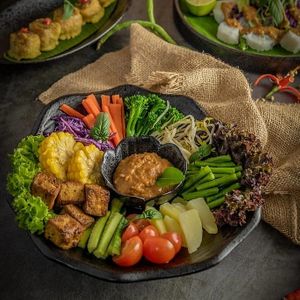 gado gado served with cashew satay sauce at Green Earth in Dubai