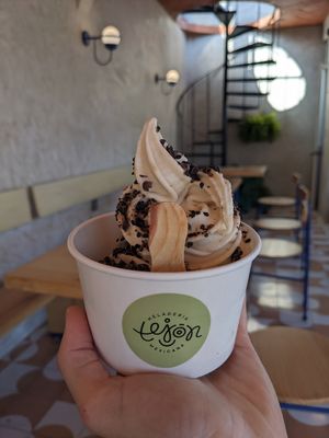 Vanilla with banana and grilled chocolate at Tejón Heladería Mexicana in Tepoztlan