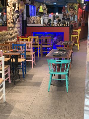 Interior   at 1810 Tacos & Tapas in Girona