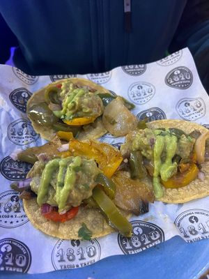   at 1810 Tacos & Tapas in Girona