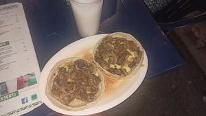 Pellizcadas at Taquería Los Arbolitos in San Francisco