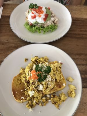 Tofu scramble and taco  at Pyramids of Chi Cafe in Gianyar