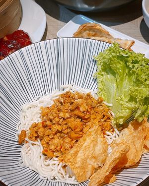 Dandan noodles  at VeganBliss 蔬福 in Central Singapore