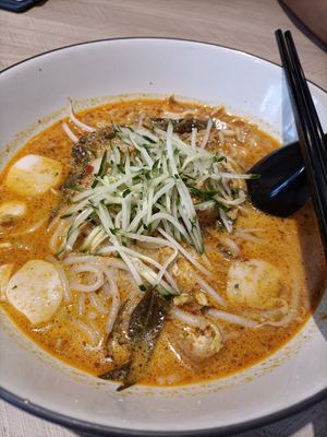 Laksa at VeganBliss 蔬福 in Central Singapore