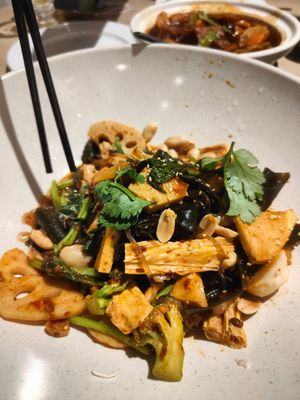Mala Xiang Guo at VeganBliss 蔬福 in Central Singapore