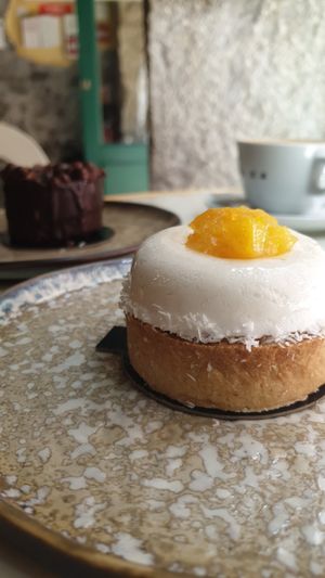 Rocher Choco and Exotique at Zoi Café in Lyon