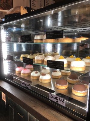  at Zoi Café in Lyon