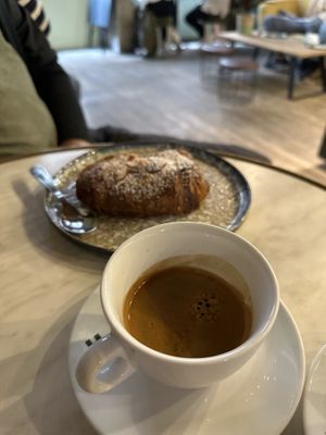   at Zoi Café in Lyon