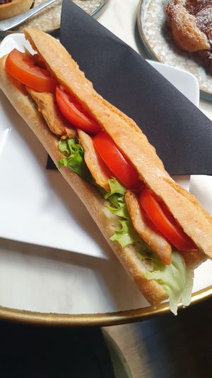 Sandwich at Zoi Café in Lyon