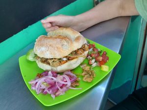Las tortas son grandes y bien rellenas at Soyadicto in Puebla