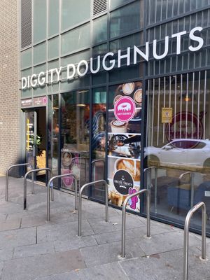 Exterior  at Diggity Doughnuts in Bristol
