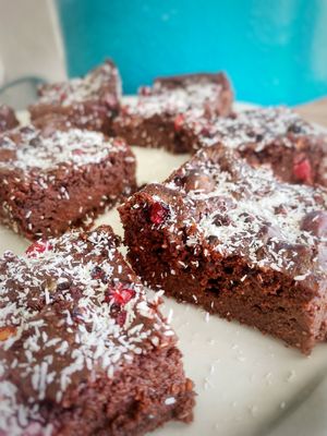 Chocolate brownies at thestudio.coffee in Praia Da Luz