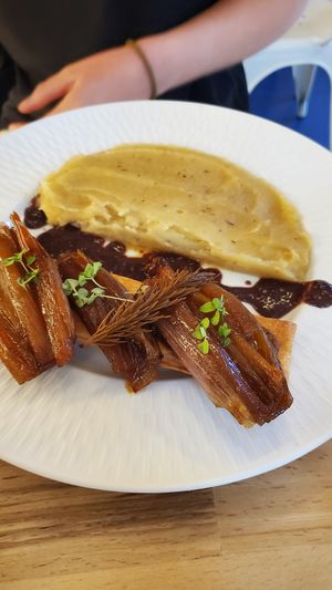 Le tatin d'échalotes at La Mifa in Toulouse