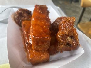 Vegan wings  at Slider Inn in Memphis