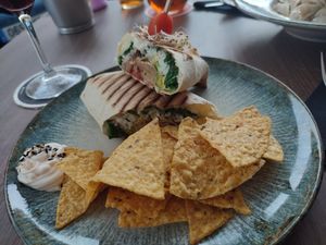 11:11 burrito with rice, avocado and vegan chicken + nachos with vegan mayo at 11:11 Bistro Bar Healthy Food in Gran Canaria