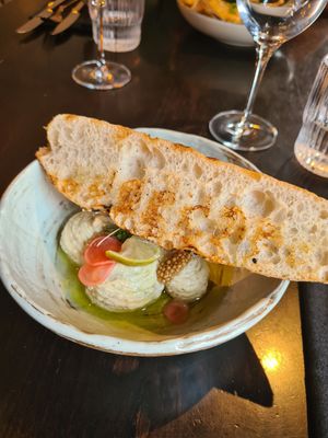 Hummus at Gärtnerei  in Essen
