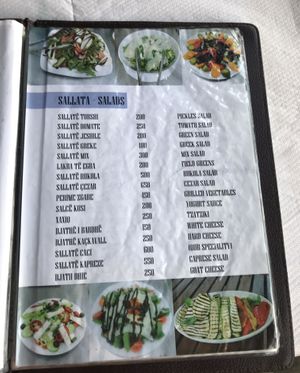 Salad   at Plazhi I Ri Caci in Sarande