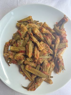 Plain okra  at Plazhi I Ri Caci in Sarande
