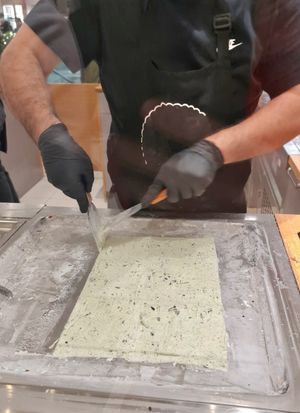 Flavor "Matcha" in the making #Veganuary at Delabuu Ice Cream - KaDeWe - Maybe closed in Berlin