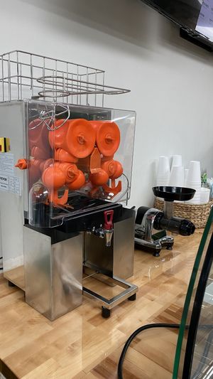 Juicers  at Abby's Juices Bar in Lake Worth