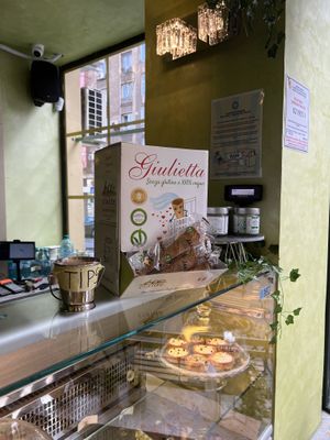 Vegan cones  at Sicilia Gelateria in Bucharest