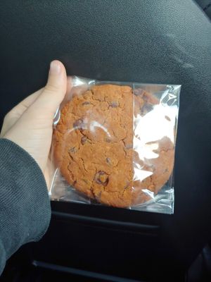 chocolate chip peanut butter cookie (vegan!) at Good Earth Natural Foods in Fairfax