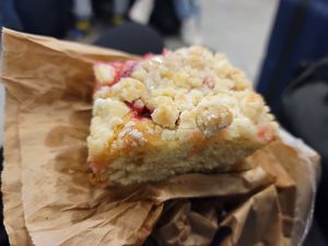 Crumble cake at Crush in Krakow