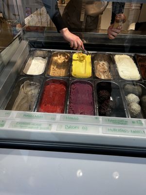   at Veganista Ice Cream MQ in Vienna