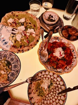 Broccoli Pizza and vegan pasta 🍝   at Gloria in London