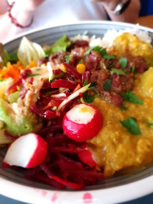 Looks good, taste good, Burrito Bowl at Schimpanski CafeDeli - Maybe closed in Biberach