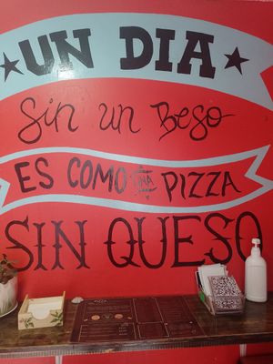  at PIZZABELLA in Santiago