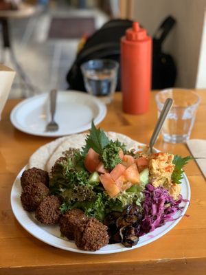 Falafel plate at Kuumba du Falafel in Tokyo