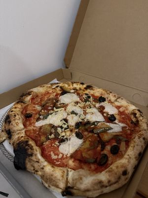 Vegan pizza!!!!  at L'Osteria Pizza e Cucina in Canggu