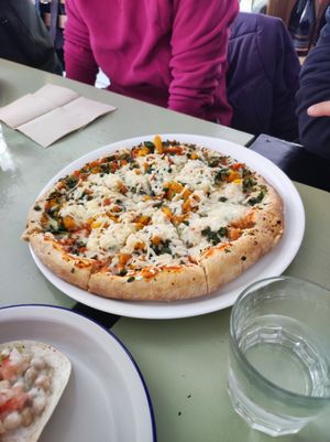 Pizza at Agrosomiedo in Pola De Somiedo
