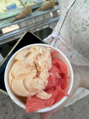   at Kayak Gelato & Frozen Yogurt in Sarande