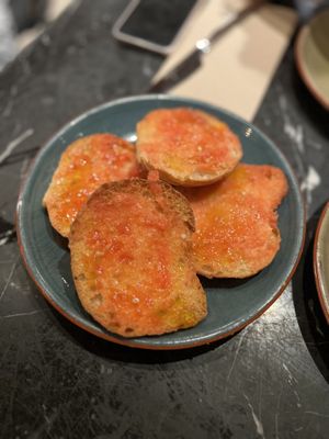 Pan con tomate   at Velada in Barcelona